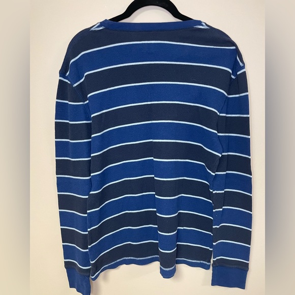 Mens Old Navy Striped Classic Waffle Shirt - Picture 2 of 3